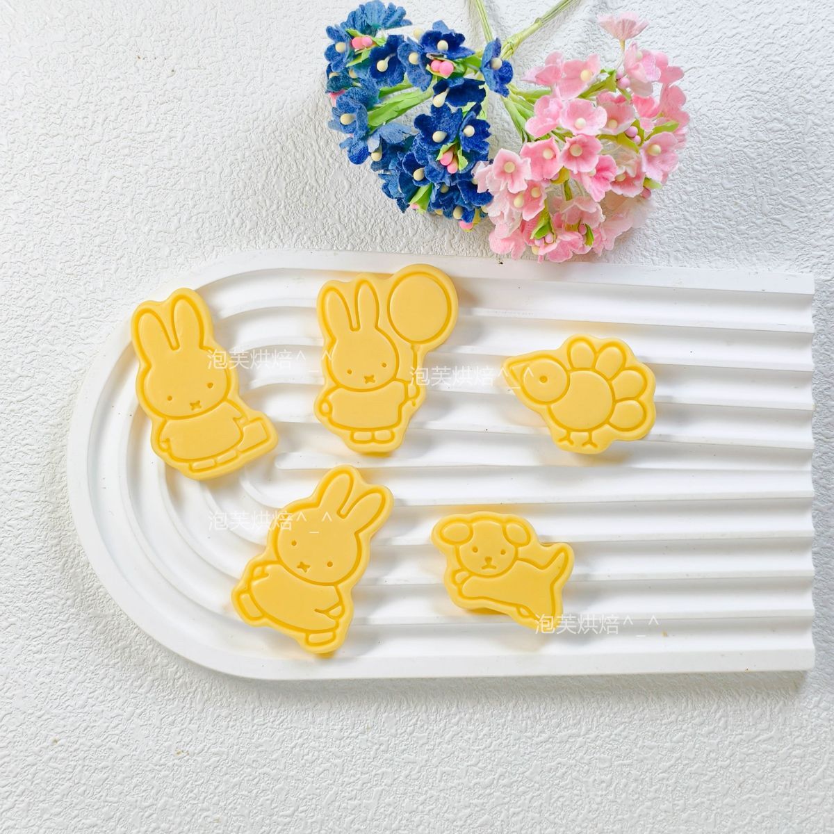 Cute 3D Press Cookie Mold with - Kitchen Appliances Baking ulasan dan harga